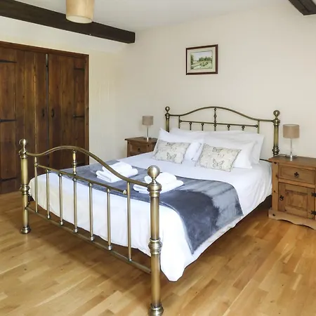 Oak Tree Cottage, Penrith Holiday home
